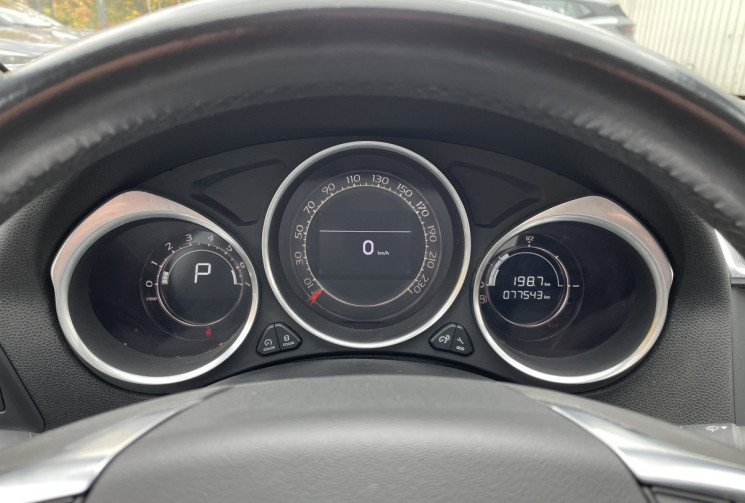 DS DS 4 Crossback 165 ch Sport Chic EAT6/ 77600 km / GPS / Angle Mort