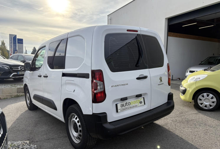 Peugeot Partner  1.5 BlueHDi 16V FAP BVM6 100 cv 650KG ASPHALT