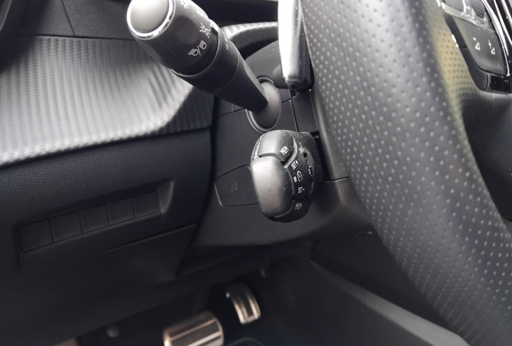 Peugeot 208 1.2 Hybrid 100 GT e-DCS6