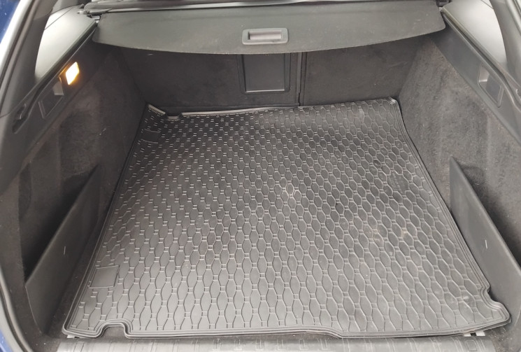 Peugeot 308 SW  2.0 BlueHDi EAT6 S&S 180 GT - Toit panoramique - Caméra de recul
