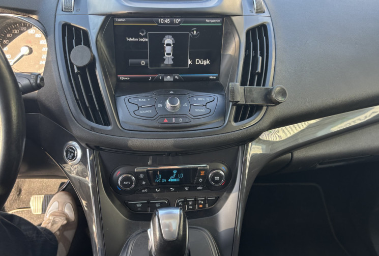 Ford Kuga II 2.0 TDCi 16V 4x4 Powershift 179 cv