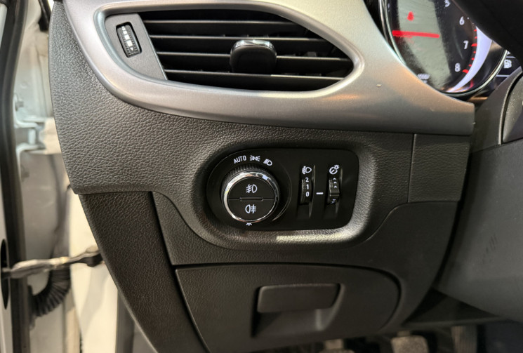 Opel Astra 1.2 Turbo 110ch Edition