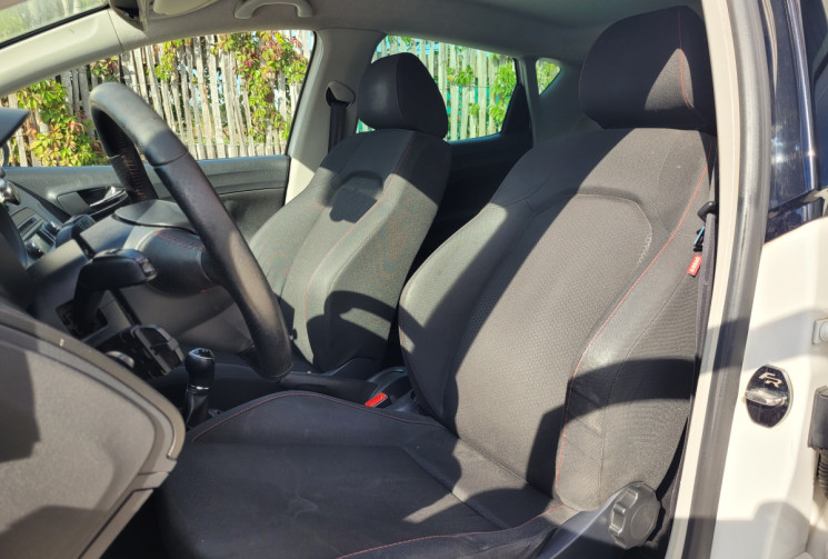 SEAT Ibiza 1.6 TDI 105 CH FR