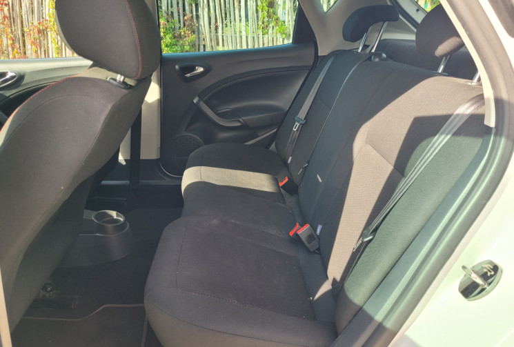 SEAT Ibiza 1.6 TDI 105 CH FR