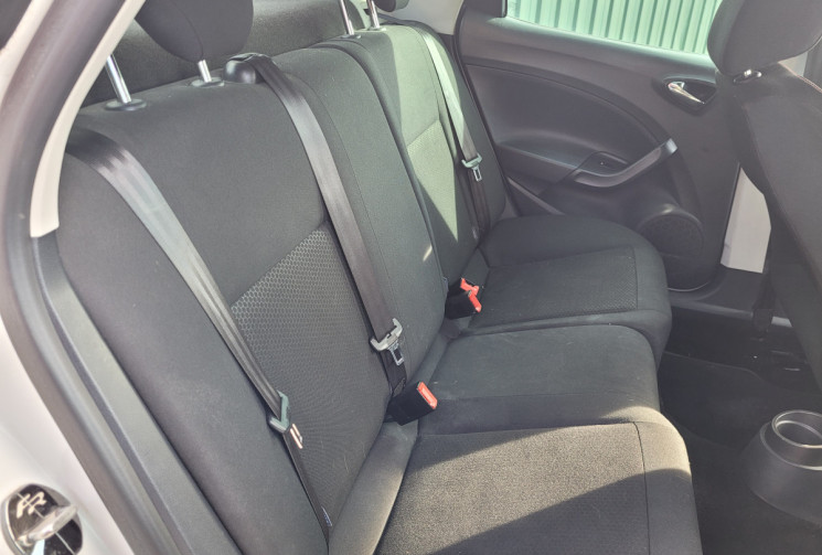 SEAT Ibiza 1.6 TDI 105 CH FR