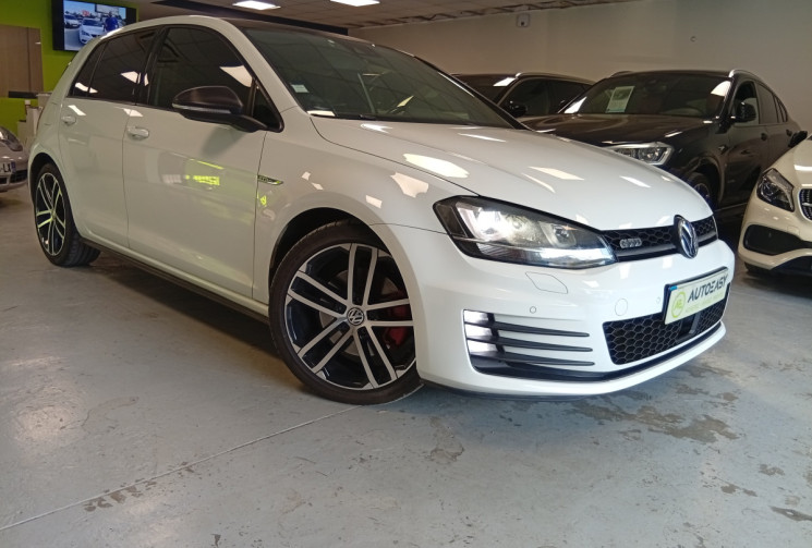 Volkswagen Golf GTD 2.0 184 cv + TOIT CARBONE