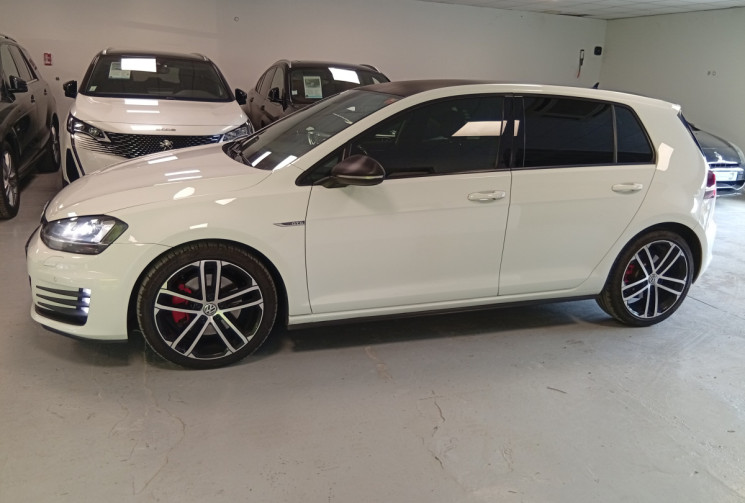 Volkswagen Golf GTD 2.0 184 cv + TOIT CARBONE