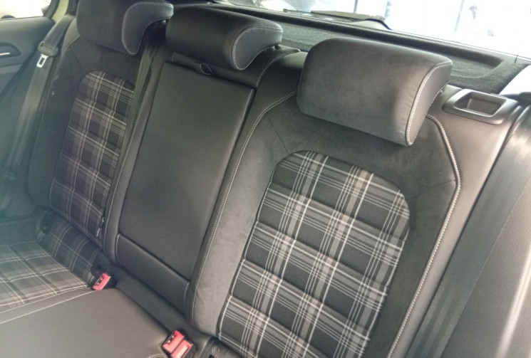 Volkswagen Golf GTD 2.0 184 cv + TOIT CARBONE