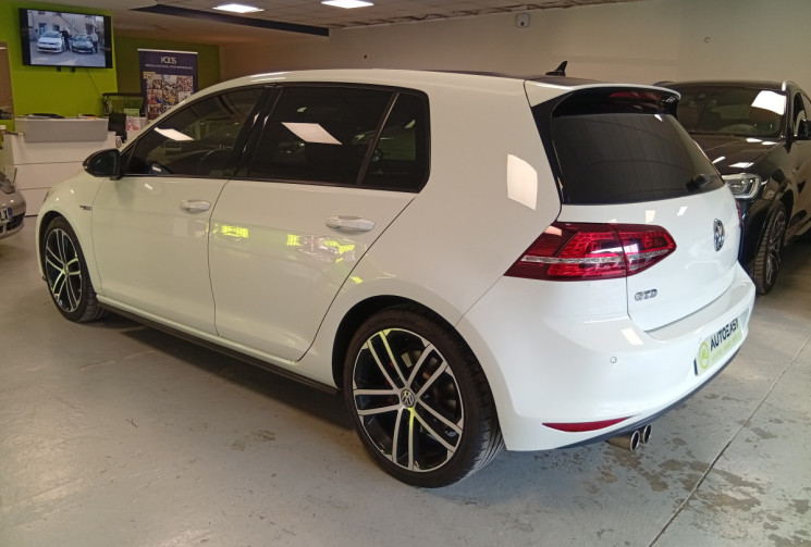 Volkswagen Golf GTD 2.0 184 cv + TOIT CARBONE