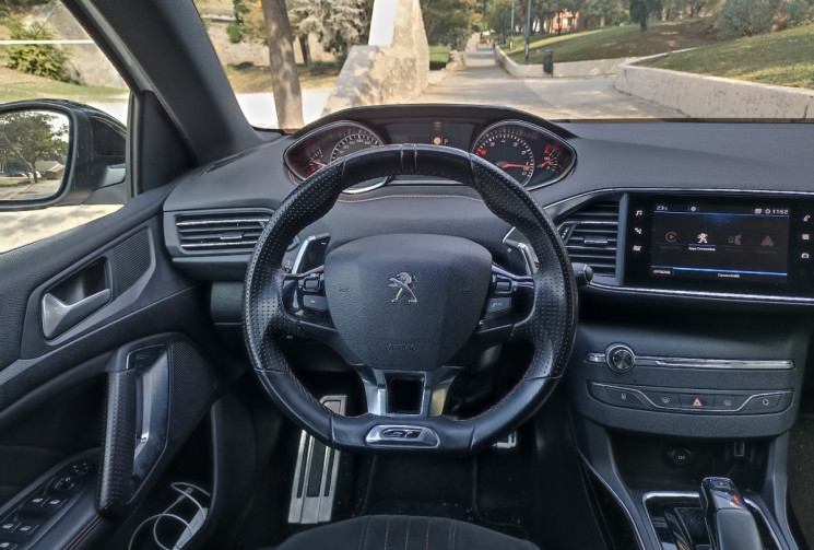 Peugeot 308 SW 1.6 L 225 CH - EAT8 - GT - Camera - Carplay - Chaine distrib - Gtie Peugeot