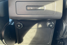 Land-Rover Discovery  III (L462) 2.0 Sd4 240ch VICTORINOX