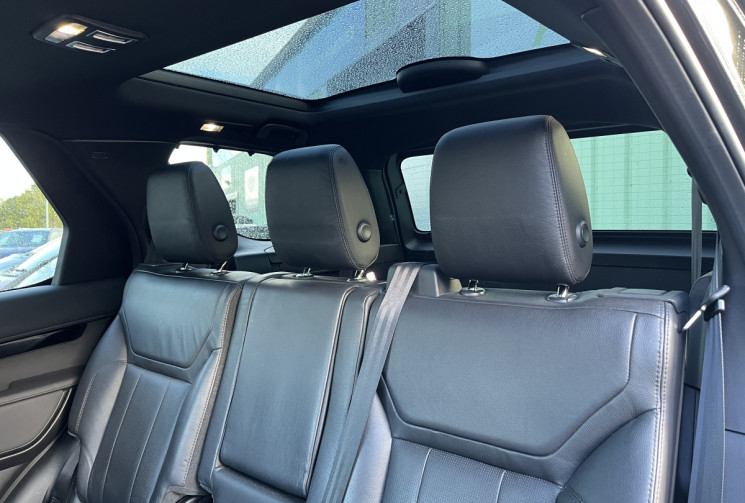 Land-Rover Discovery  III (L462) 2.0 Sd4 240ch VICTORINOX