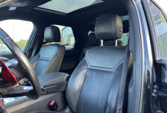 Land-Rover Discovery  III (L462) 2.0 Sd4 240ch VICTORINOX