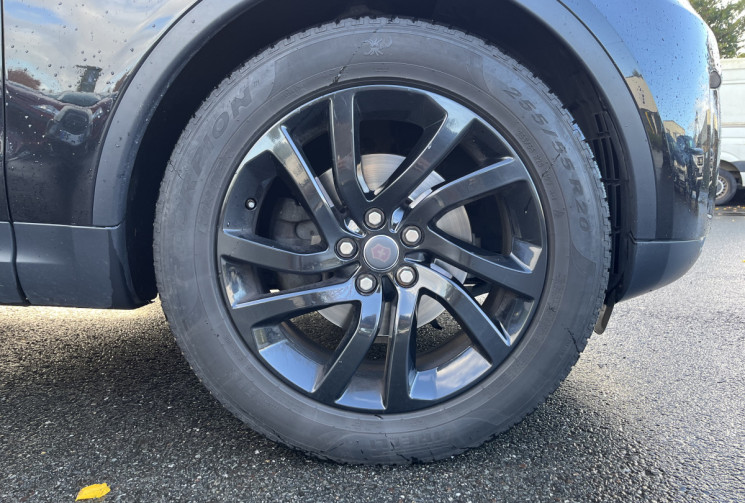 Land-Rover Discovery  III (L462) 2.0 Sd4 240ch VICTORINOX
