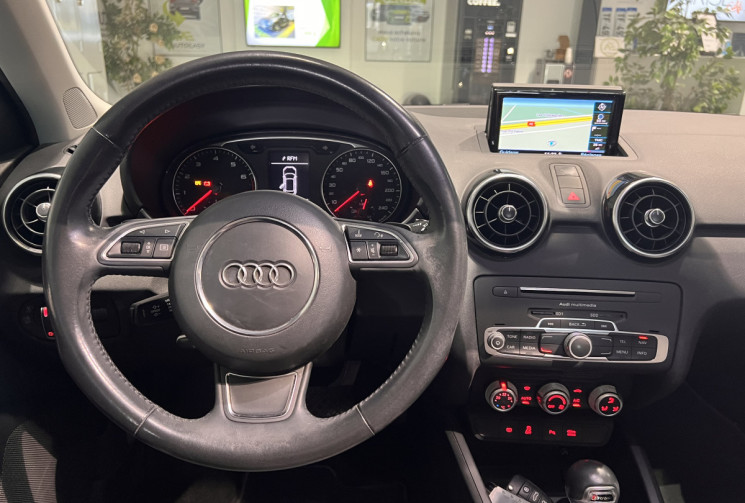 Audi A1 SPORTBACK 1.4 TFSI AMBITION LUXE