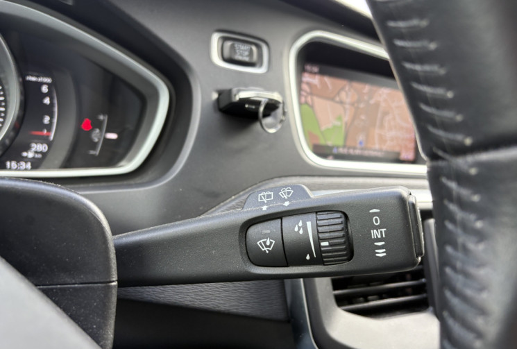 Volvo V40  2.0 Ti 16V 122 cv MOMENTUM BUSINESS
