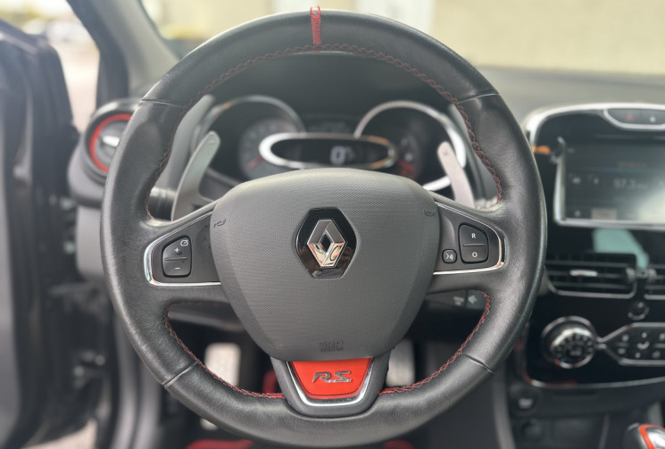 Renault Clio IV RS 1.6 16V Turbo EDC6 200 cv Boîte auto