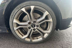 Renault Clio IV RS 1.6 16V Turbo EDC6 200 cv Boîte auto