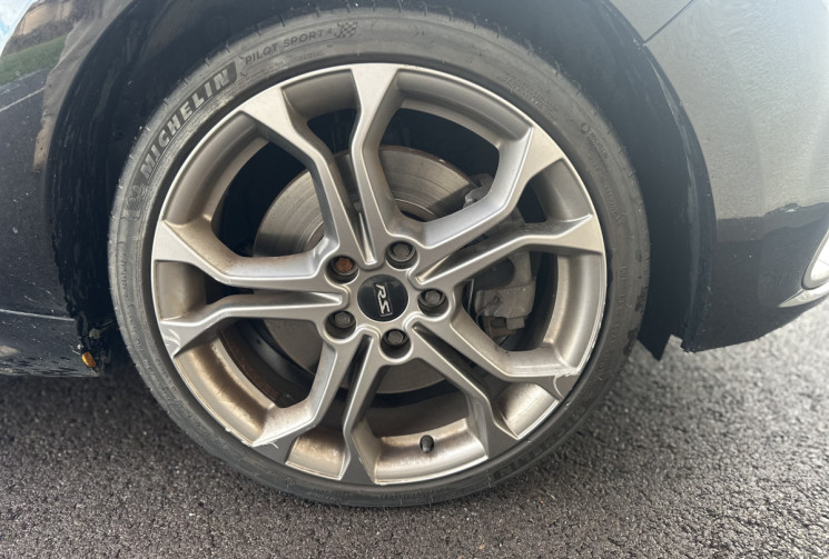 Renault Clio IV RS 1.6 16V Turbo EDC6 200 cv Boîte auto