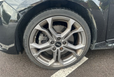 Renault Clio IV RS 1.6 16V Turbo EDC6 200 cv Boîte auto