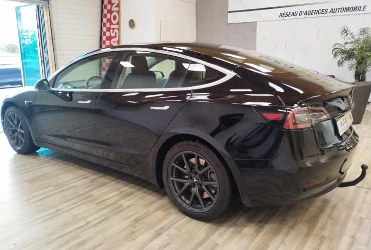 Tesla Model 3 LONG-RANGE DUAL MOTOR AWD 476ch + AUTOPILOT AMELIORE INTEGRE + ATTELAGE + GARANTIE 1AN