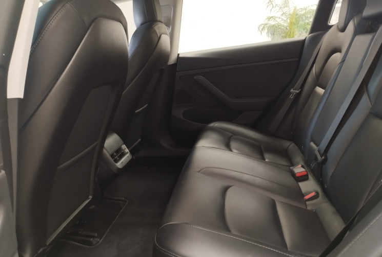 Tesla Model 3 LONG-RANGE DUAL MOTOR AWD 476ch + AUTOPILOT AMELIORE INTEGRE + ATTELAGE + GARANTIE 1AN