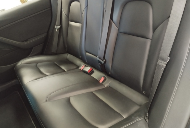 Tesla Model 3 LONG-RANGE DUAL MOTOR AWD 476ch + AUTOPILOT AMELIORE INTEGRE + ATTELAGE + GARANTIE 1AN