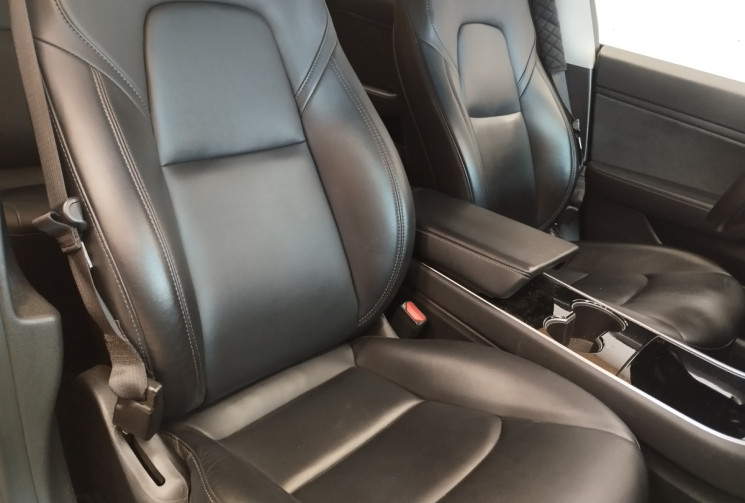 Tesla Model 3 LONG-RANGE DUAL MOTOR AWD 475ch AVEC AUTOPILOT AMELIORE INTEGRE + ATTELAGE 