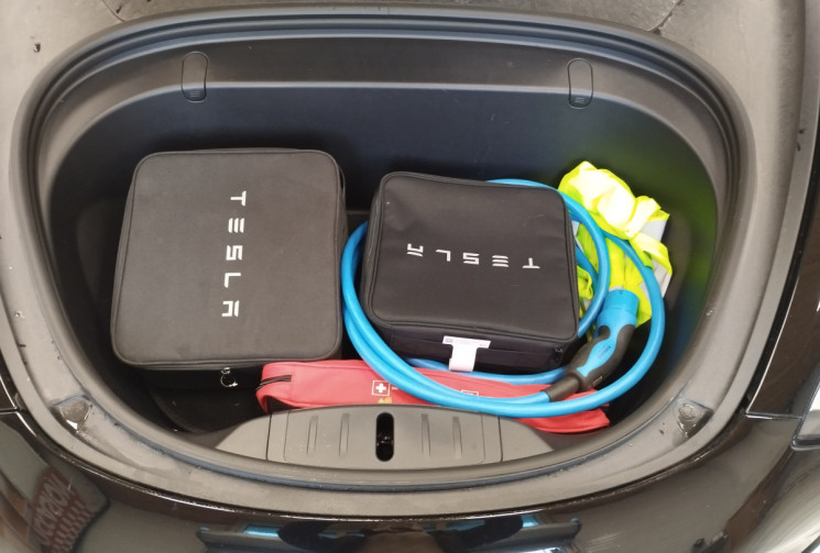 Tesla Model 3 LONG-RANGE DUAL MOTOR AWD 475ch AVEC AUTOPILOT AMELIORE INTEGRE + ATTELAGE 