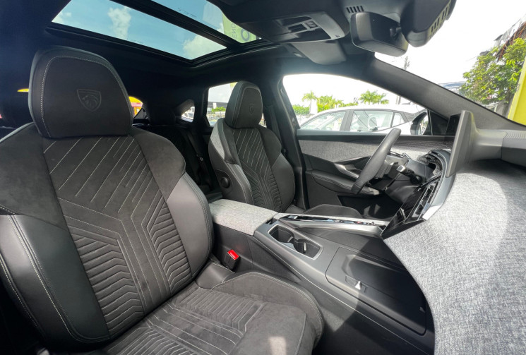 Peugeot 3008 III 1.2 Hybrid e-DSC6 136 cv GT // Première main // Garantie constructeur // Boîte auto