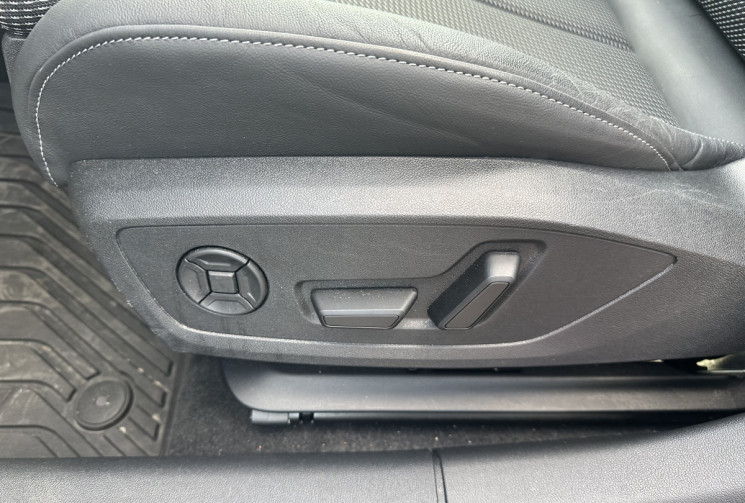 Audi A3 35 TFSI STRONIC 7 / 150 ch Mild Hybrid S line