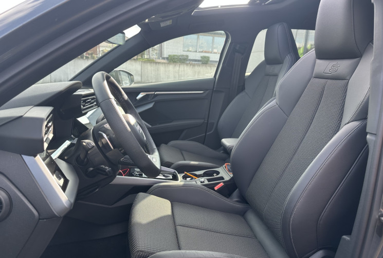 Audi A3 35 TFSI STRONIC 7 / 150 ch Mild Hybrid S line