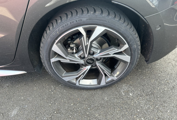 Audi A3 35 TFSI STRONIC 7 / 150 ch Mild Hybrid S line