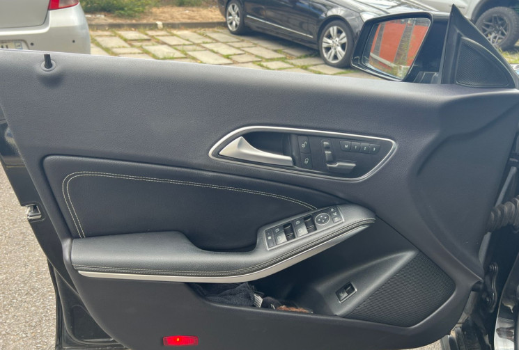 Mercedes CLA  (117) Coupé 220 CDi 2.1 CDI 16V 7G-DCT 177 cv FASCINATION