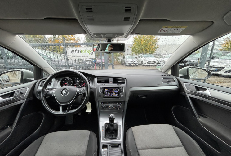 Volkswagen Golf VII / 1.2 TSI / 110 CH / TRENDLINE 