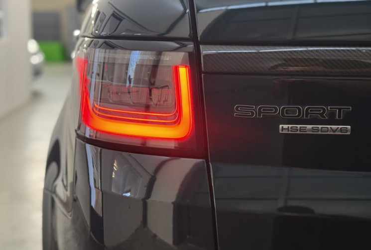 Land-Rover Range Rover Sport 3.0 SDV6 306ch AUTOBIOGRAPHY DYNAMIC VIII
