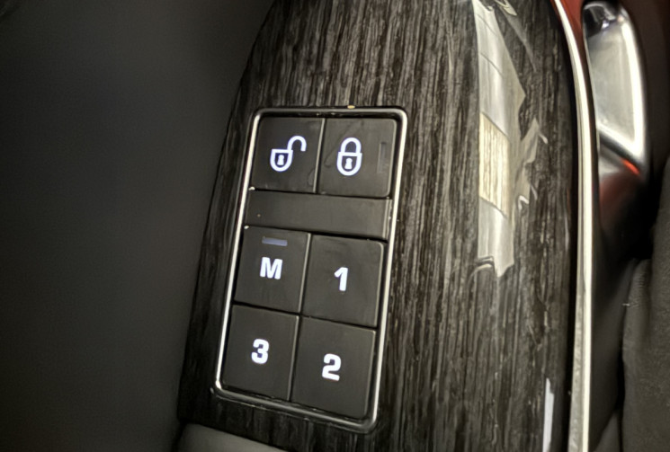 Land-Rover Range Rover Sport  AUTOBIOGRAPHY DYNAMIC VIII  306ch 3.0 SDV6 Land-Rover Range Rover Sport  AUTOBIOGRAPHY DYNAMIC VIII  306ch 3.0 SDV6