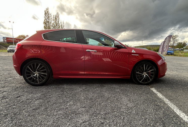 Alfa Romeo GIULIETTA 1750 TBI TURBO 235 CH QUADRIFOGLIO VERDE