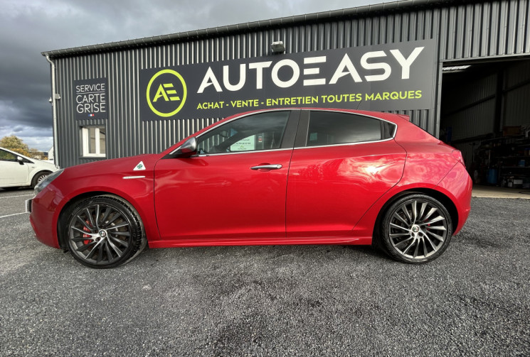 Alfa Romeo GIULIETTA 1750 TBI TURBO 235 CH QUADRIFOGLIO VERDE