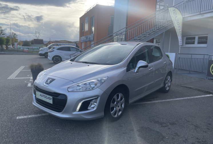 Peugeot 308 1.6 e-HDi115 FAP Business Pack 5p