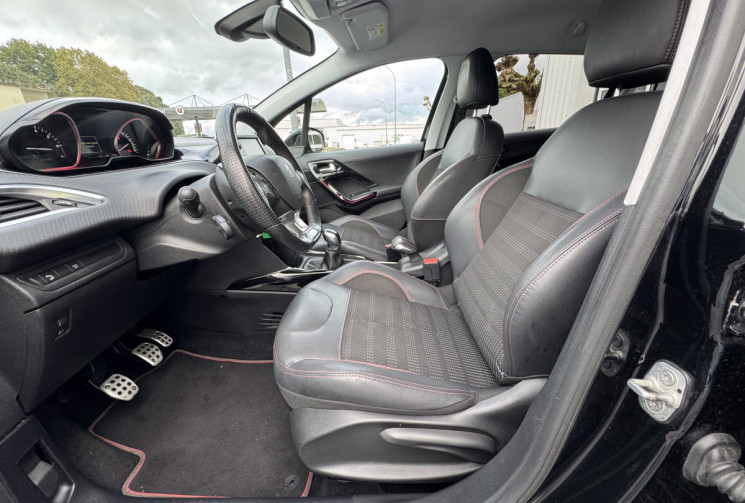 Peugeot 2008 1.2 110 CV GTLINE S&S