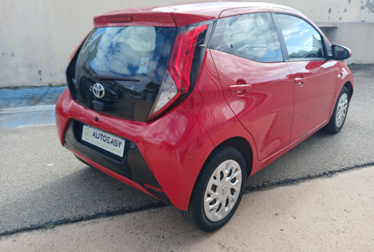 Toyota Aygo II Phase 2 1.0 VVTi 12V 72 X-PLAY 