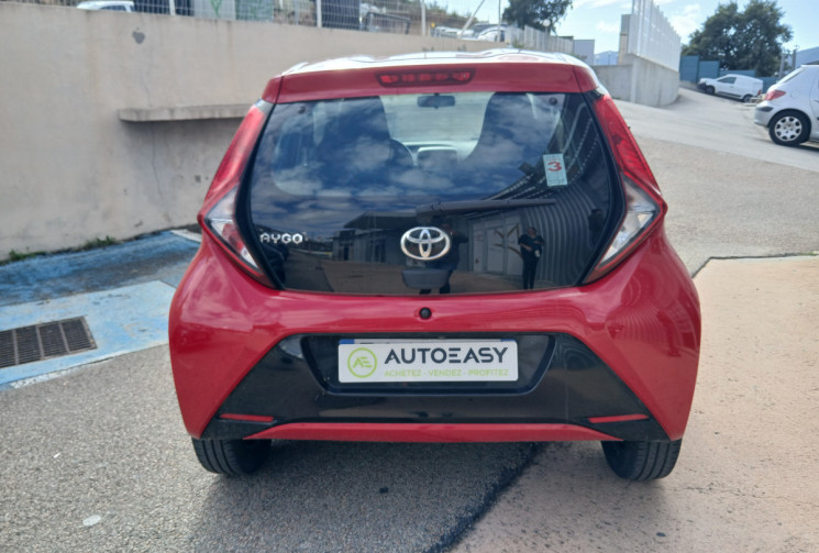 Toyota Aygo II Phase 2 1.0 VVTi 12V 72 X-PLAY 