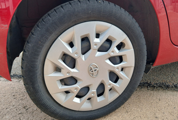 Toyota Aygo II Phase 2 1.0 VVTi 12V 72 X-PLAY 