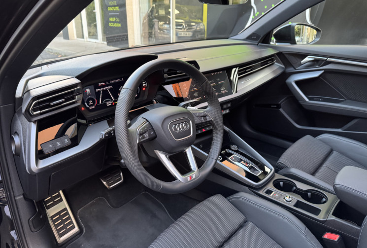 Audi A3 SPORTBACK 35 TDI 150 S LINE S-TRONIC7 * MATRIX LED * TOIT OUVRANT * SHADOW LINE * GARANTIE