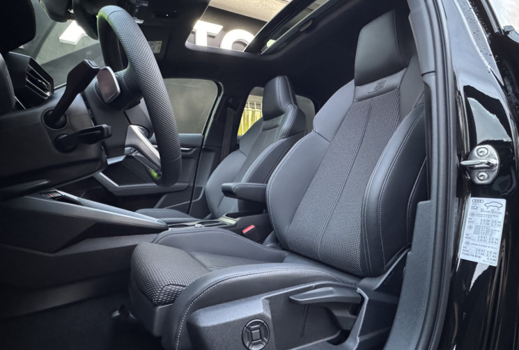 Audi A3 SPORTBACK 35 TDI 150 S LINE S-TRONIC7 * MATRIX LED * TOIT OUVRANT * SHADOW LINE * GARANTIE