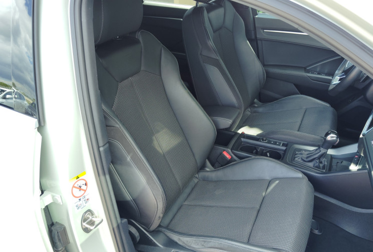 Audi Q3 SPORTBACK  35 TDI 150ch S line S tronic 7 Audi Q3 SPORTBACK  35 TDI 150ch S line S tronic 7