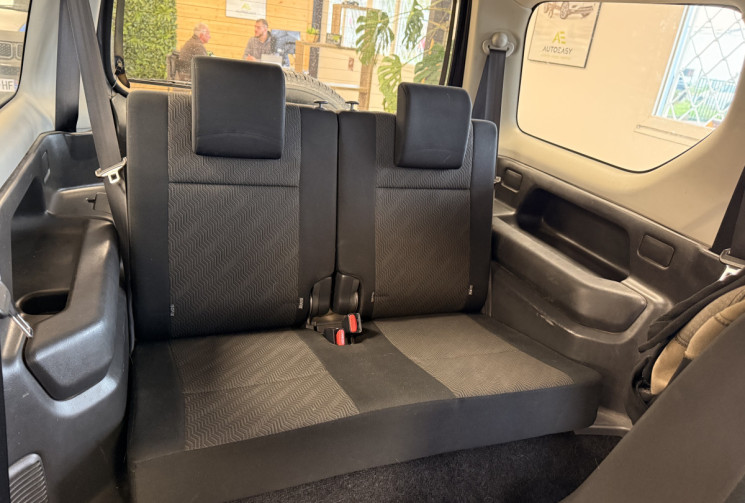 Suzuki Jimny 1.3 i 16V 4WD 85 / ORIGINE FRANCE / BLUETOOTH