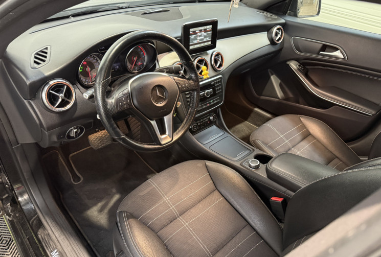 Mercedes CLA  220 CDI Fascination 7G-DCT