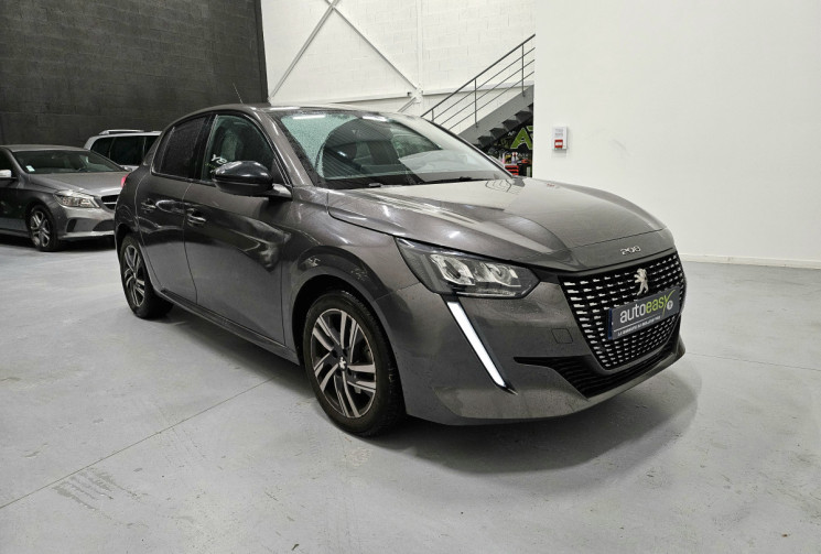 Peugeot 208 100 cv allure pack / carplay